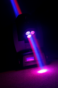 BeamZ MHL - 832 LED Double Sided Moving Head - 8715693276251